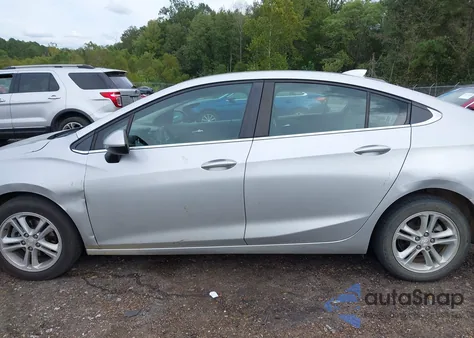 2018 Chevrolet Cruze Lt Auto из США, поврежденный, VIN 1G1BE5SM3J7211654